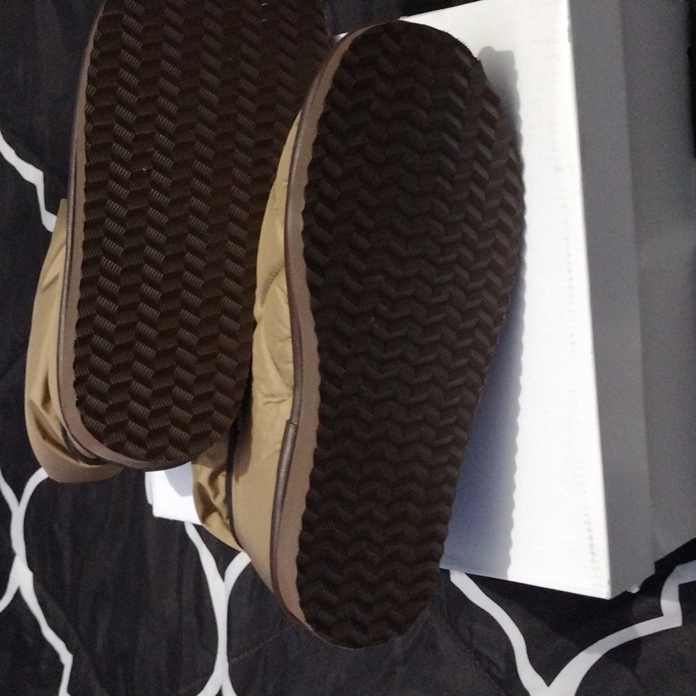 Carpe Diem Quilted Boots - Picture 11 of 13